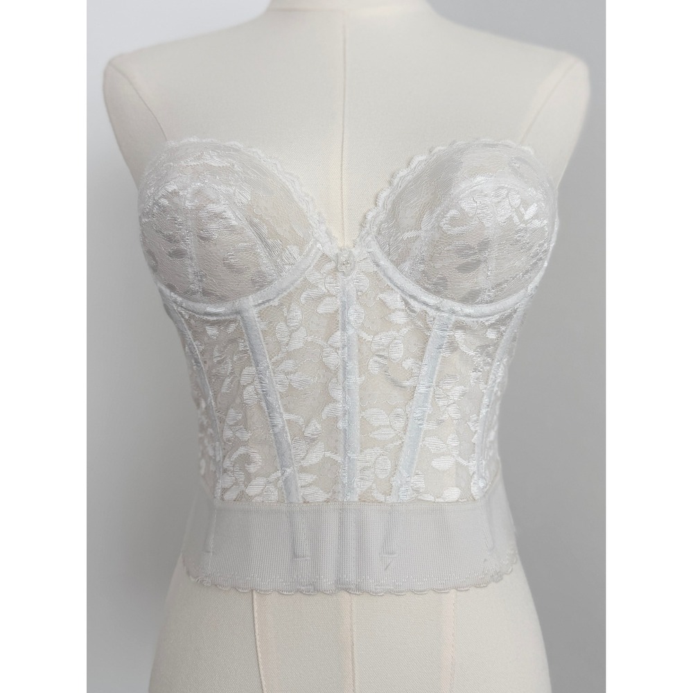 Vintage Y2K White Lace Bustier Corset Top Coquette Fairycore Balletcore (34A)